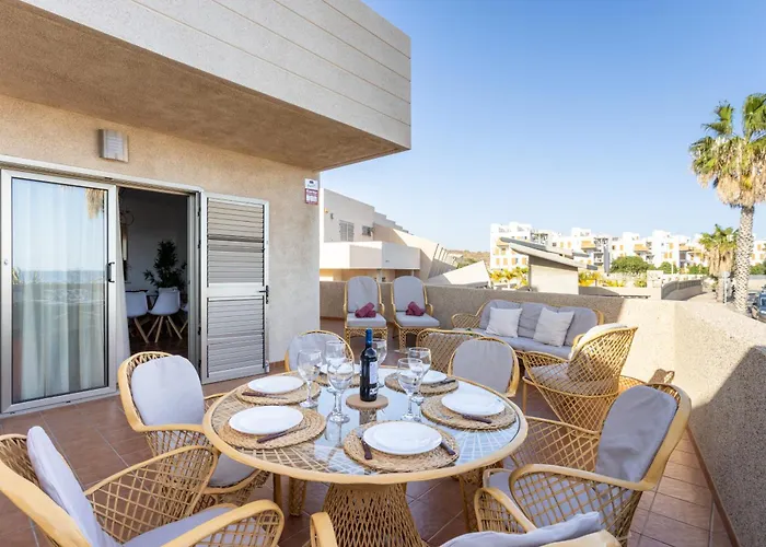 Fantastic Vista Marina